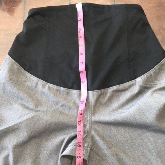 ISABEL maternity gray crossover panel pants 6 - Picture 9 of 11